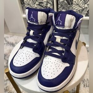 Nike Air Jordan 1 Mid SE “Field Purple” 5.5Y – AUTHENTICATED